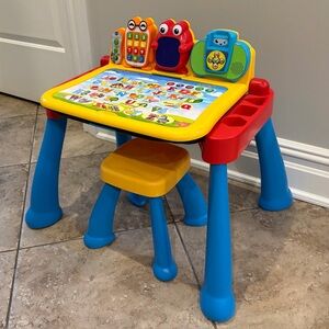 VTech Touch and Learn Activity Desk Deluxe